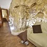 Domum In Petra Casa Nella Roccia Self Check - In Tatil Evi