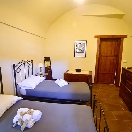 Domum In Petra Casa Nella Roccia Self Check - In Holiday home Modica